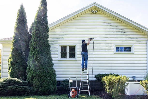 Best Animal Enclosure Cleaning  in Winooski, VT